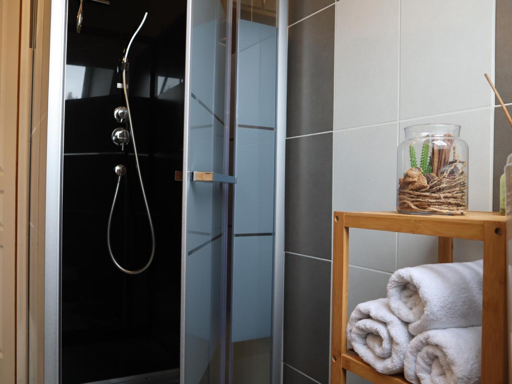 Studio En Plein Centre De Saint-Omer - A 5 Min De La Gare, Parking Gratuit Сент-Омер Екстер'єр фото